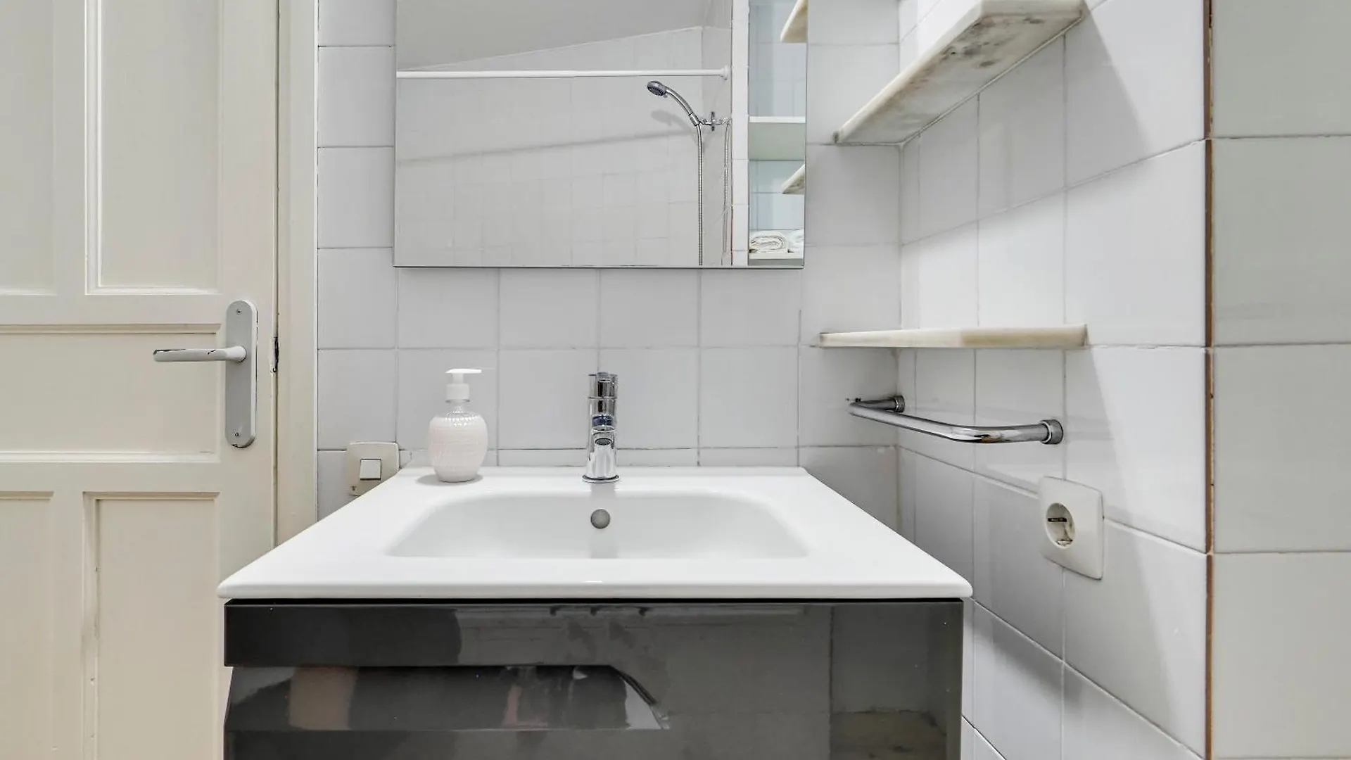 Bonita Casa En Parc Guell Barcelona Villa Holiday home