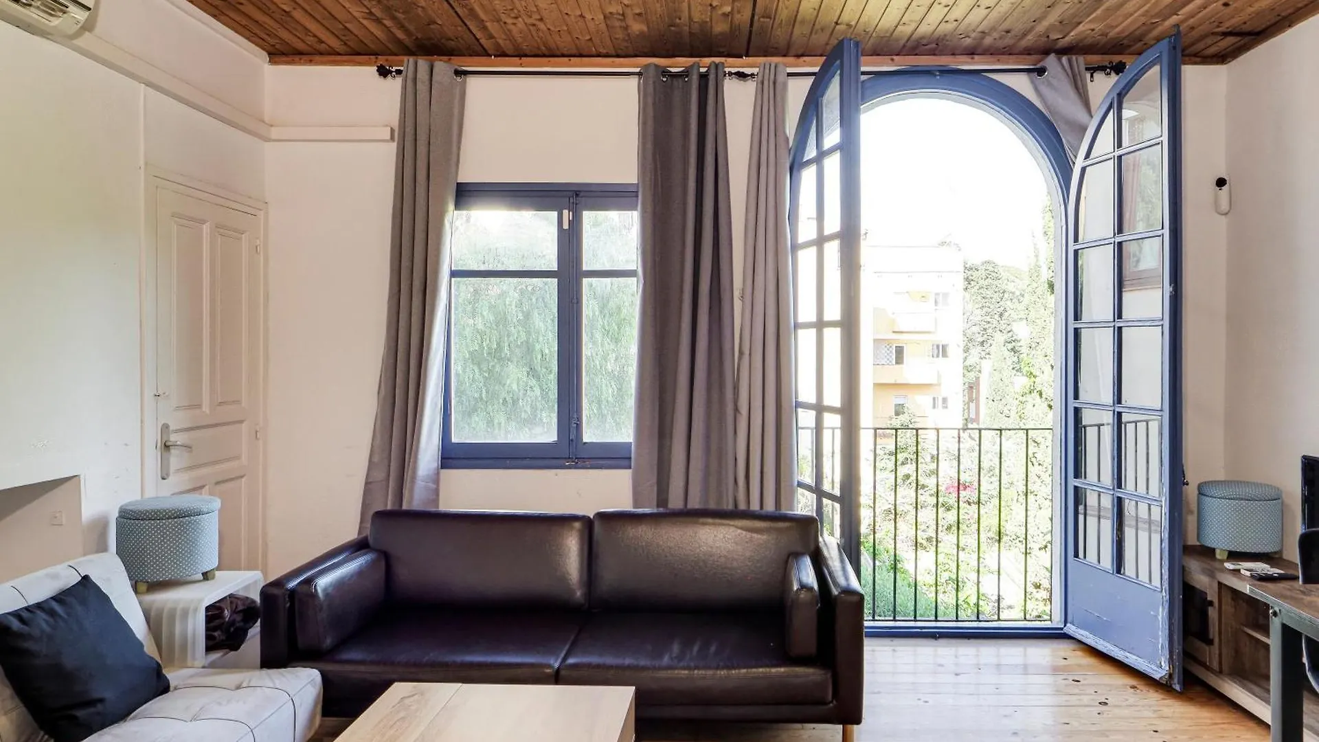 Bonita Casa En Parc Guell Barcelona Villa Holiday home